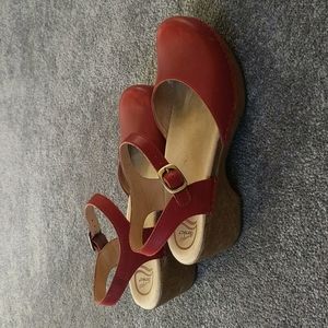 Dansko Sam Sz 39 Mary Jane clog sandals